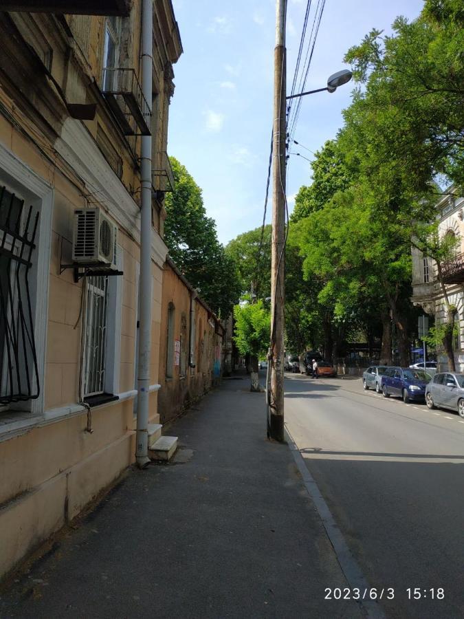 Aleksa Apartment Тбилиси Экстерьер фото