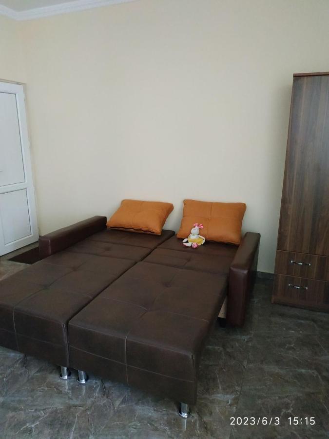 Aleksa Apartment Тбилиси Экстерьер фото